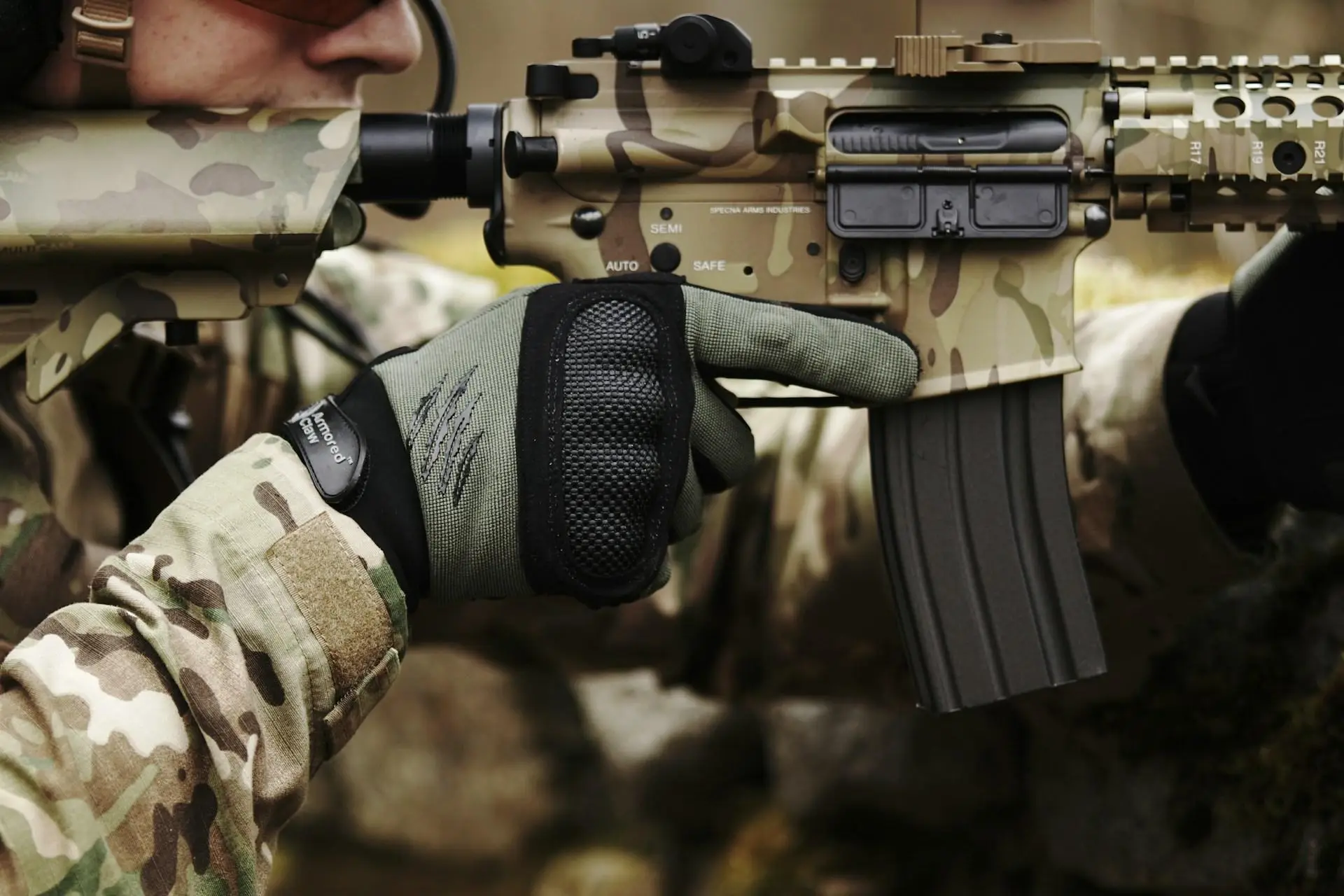 How to Choose Your First Airsoft Rifle: Key Factors for Beginners
